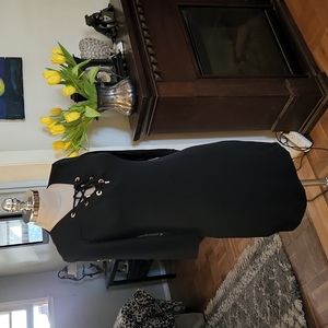 NWT Chelsea & Theodore Dress